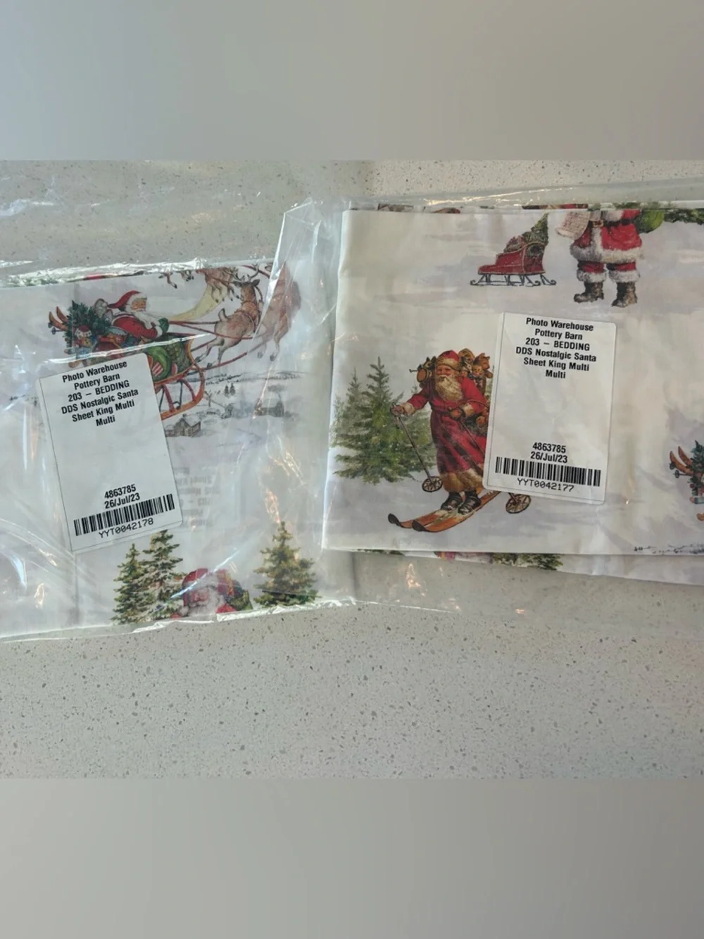 Pottery Barn Nostalgic Santa King Percale Pillowcases Set of 2